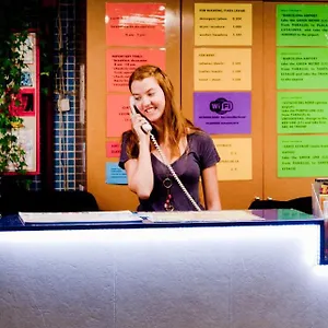 https://be-mar-hostel.catalonia-hotels.com