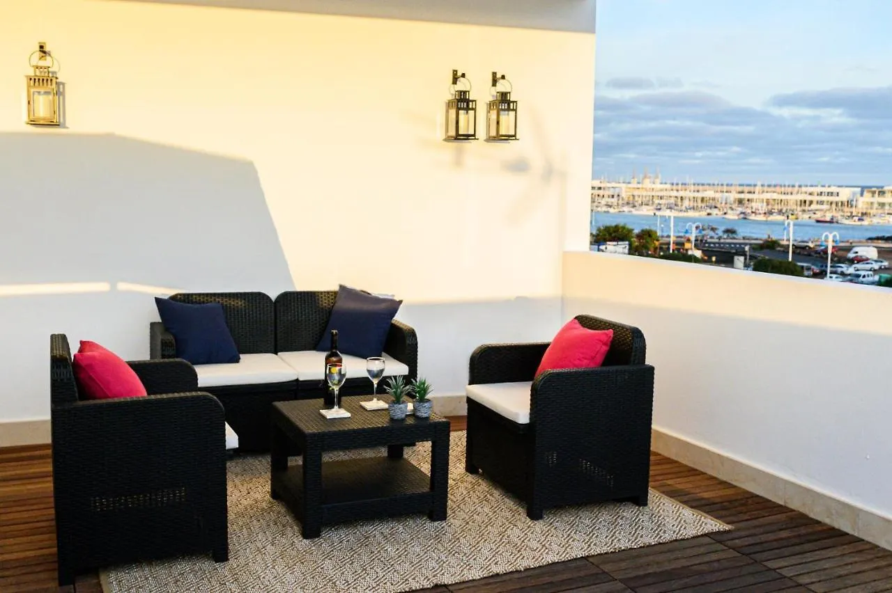 Lantia Rooftop House Arrecife  Ostello